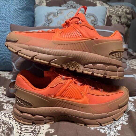 Nike Zoom Vomero 5 Roam "Safety Orange Gum" - Men's Size 9 - FV2295-800 - Picture 3 of 7